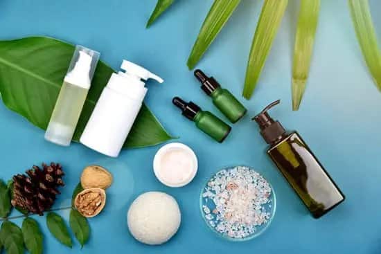 What is the difference between Organic & Vegan Beauty
